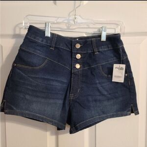 Refuge Jean Shorts size 4 NWT